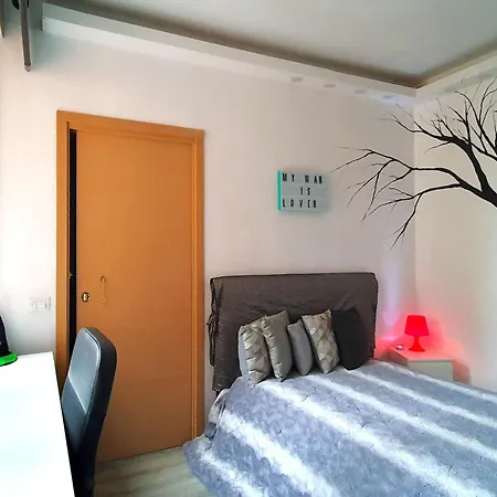 Apartment Spacious In With Bubble Bath *