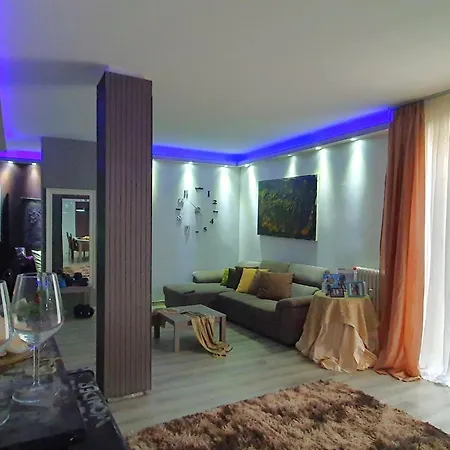 Spacious In With Bubble Bath Apartment Luino